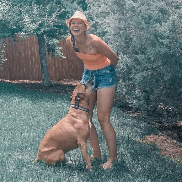 Meet your Posher, Holly - Picture 1 of 1